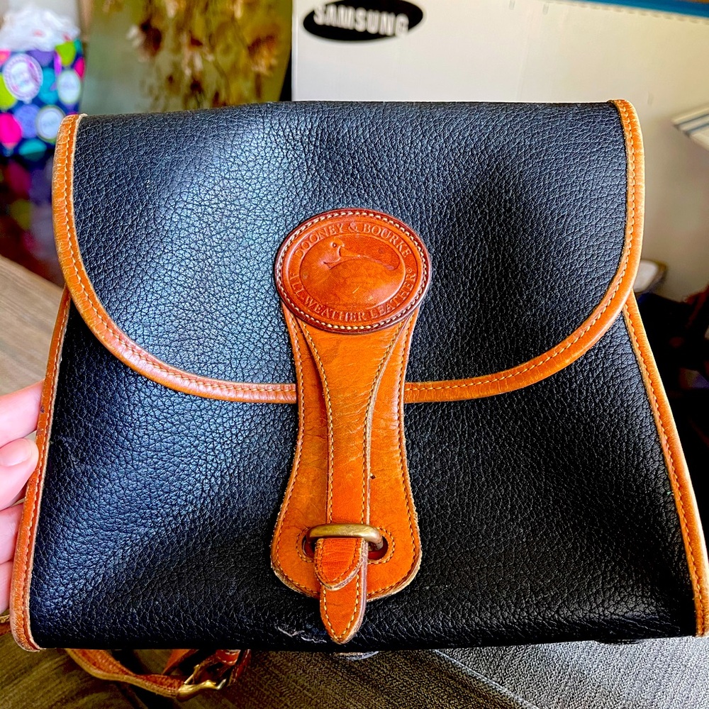 Vintage Dooney & Burke purse